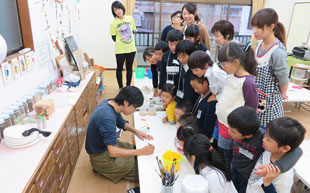 Providing assistance to NPOs that support the children of Fukushima