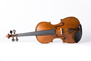 Histrical Violin TOMASO CARCASSI(made in 1751/Italy)